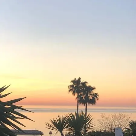 Coto Real Duquesa 2 Bed Spectacular Sea And Pool Views *