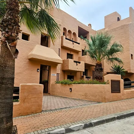 Coto Real Duquesa 2 Bed Spectacular Sea And Pool Views Манилва